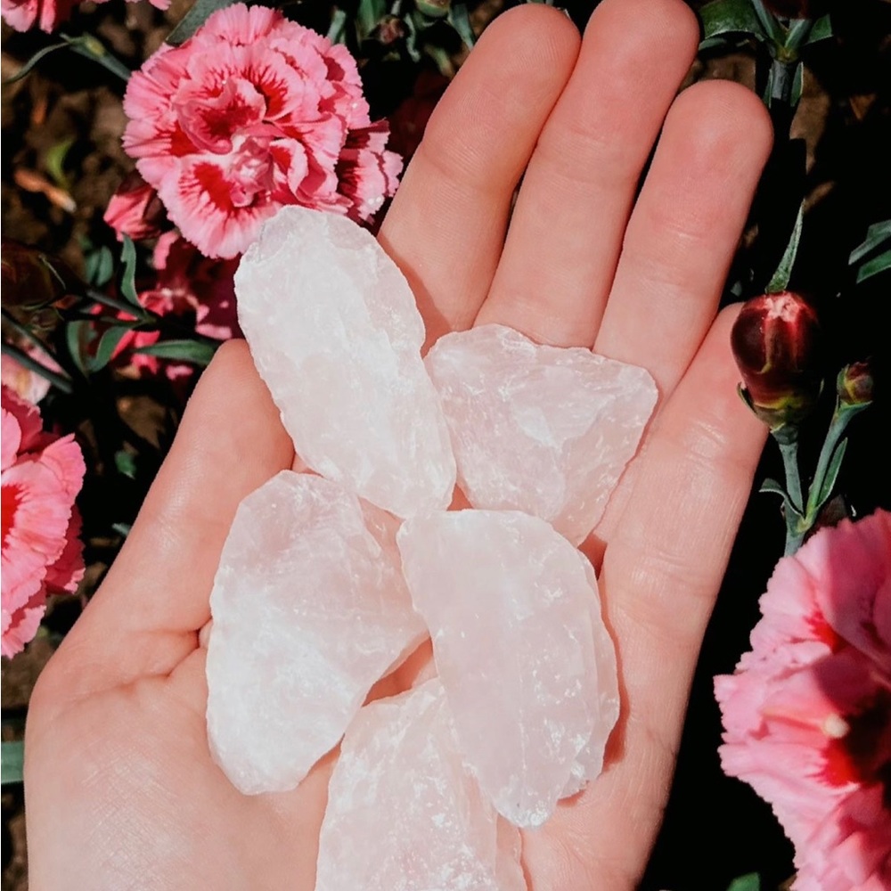 💓Light Rose Quartz Crystal Chunks💓
